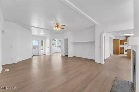 Living - 10880 Carson Hwy, Fallon, NV 89406 photo 4 of 8