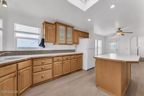 Kitchen - 10880 Carson Hwy, Fallon, NV 89406 photo 5 of 5