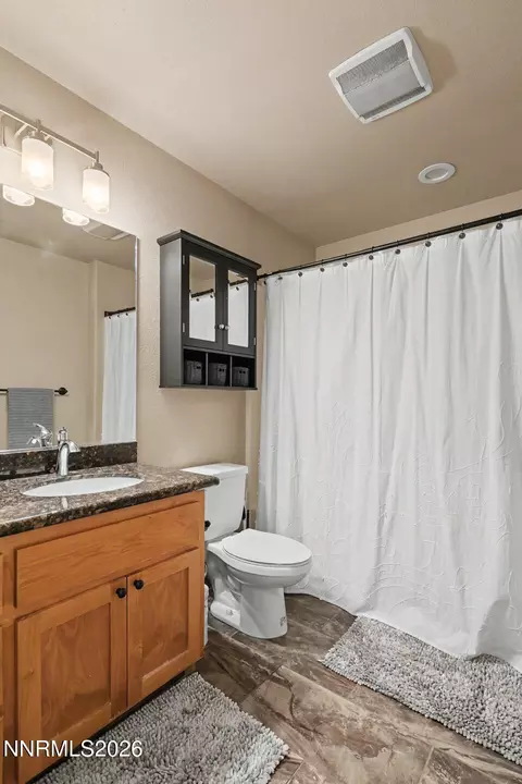 Bath - 790 Timber Way, Fallon, NV 89406 photo 1 of 3