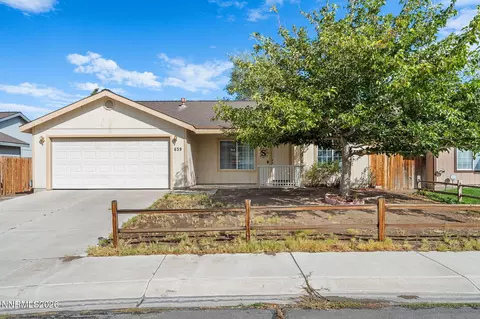 639 Brook Ln, Fernley, NV 89408