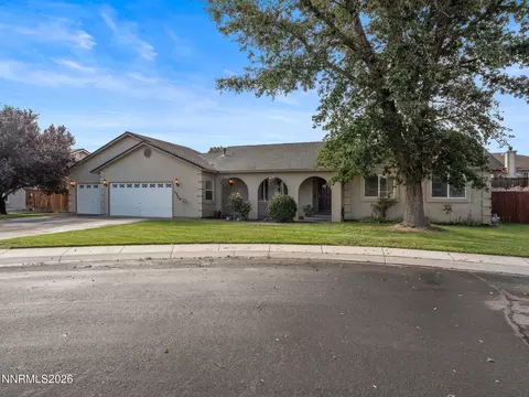 1719 Bunker Ct, Fernley, NV 89408