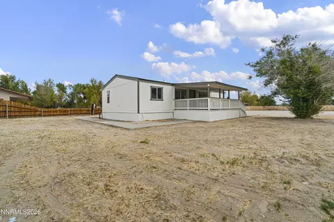 Exterior - 3045 Casey Rd, Fallon, NV 89406 photo 3 of 7