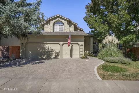 3905 Falling Water Dr, Reno, NV 89519