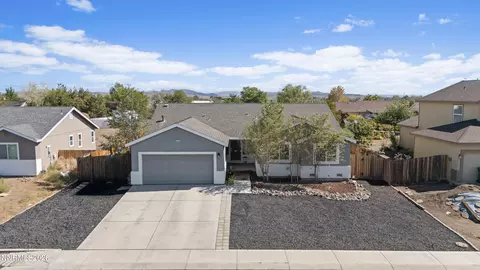 3140 Snowberry St, Silver Springs, NV 89429