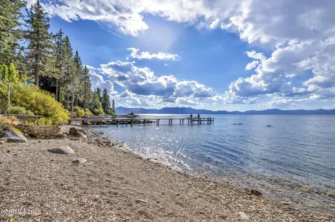 1472 Flowers Ave, Glenbrook, NV 89413