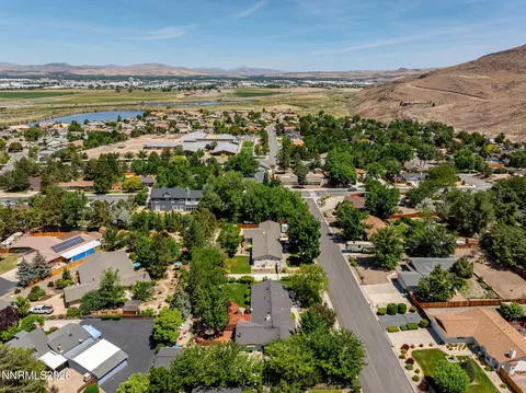 View/Area - 2255 Sequoia Ln, Reno, NV 89502 photo 5 of 11
