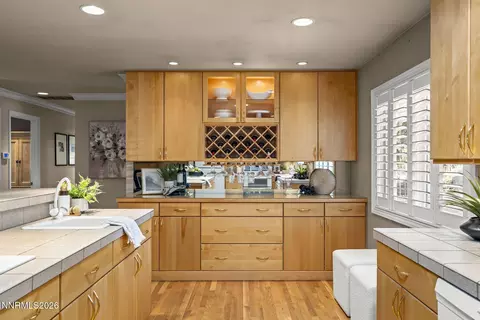 Kitchen - 2255 Sequoia Ln, Reno, NV 89502 photo 3 of 5