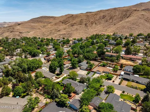 View/Area - 2255 Sequoia Ln, Reno, NV 89502 photo 6 of 11