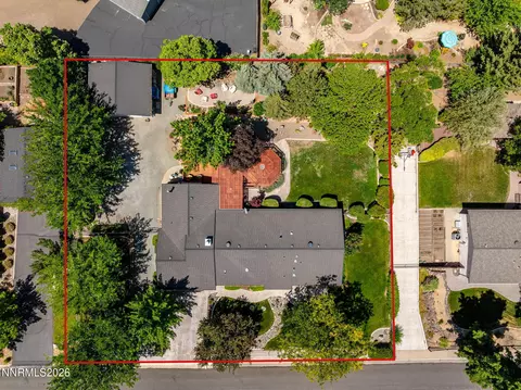 View/Area - 2255 Sequoia Ln, Reno, NV 89502 photo 3 of 11