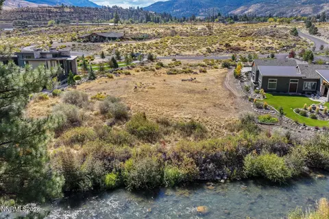 375 River Pines Dr #11, Verdi, NV 89439