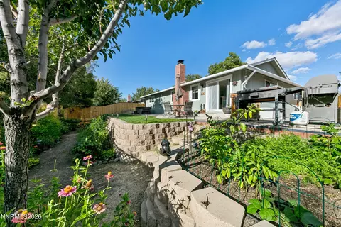 3318 Candelaria Dr, Sparks, NV 89434