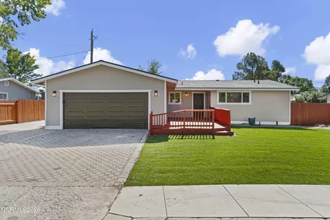 1337 Toiyabe Ave, Gardnerville, NV 89410