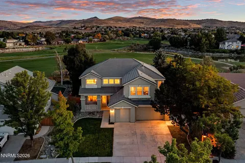 6736 Cinnamon Dr, Sparks, NV 89436