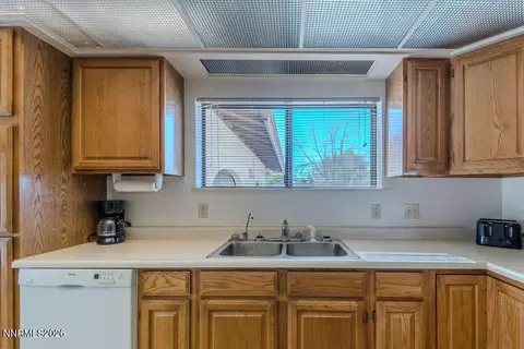 Kitchen - 1145 Mclean Rd, Fallon, NV 89406 photo 2 of 4