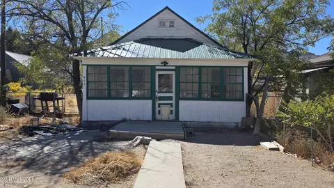 469 S Florence Ave, Tonopah, NV 89049