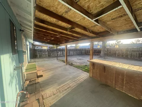 Exterior - 1020 Gary Ln, Fallon, NV 89406 photo 2 of 2