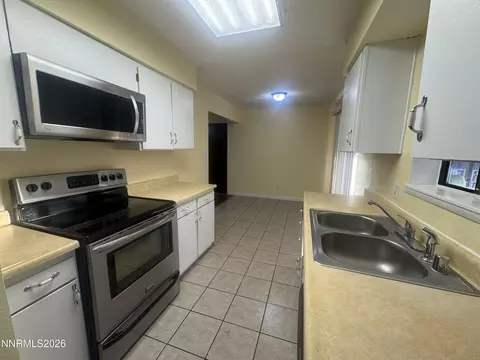 Kitchen - 1020 Gary Ln, Fallon, NV 89406 photo 3 of 3