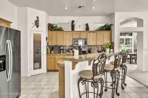 Kitchen - 1275 S Fox Glen Ct, Reno, NV 89521 photo 3 of 8