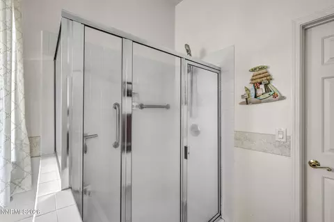 Bath - 1275 S Fox Glen Ct, Reno, NV 89521 photo 7 of 8