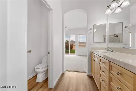 Bath - 2545 Baton Dr, Reno, NV 89521 photo 4 of 5