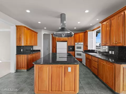 Kitchen - 1985 E Valley Rd, Minden, NV 89423 photo 4 of 9