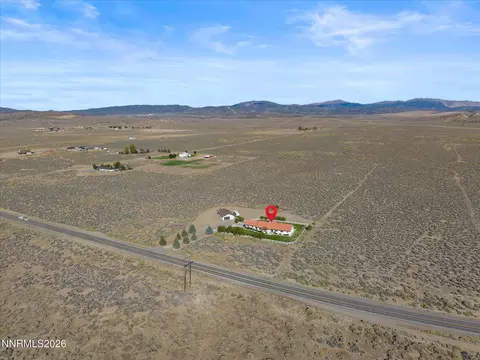 View/Area - 1985 E Valley Rd, Minden, NV 89423 photo 7 of 11