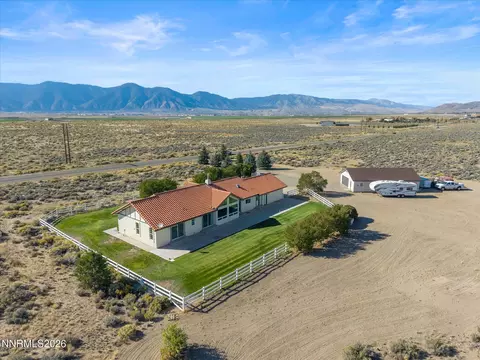 View/Area - 1985 E Valley Rd, Minden, NV 89423 photo 3 of 11