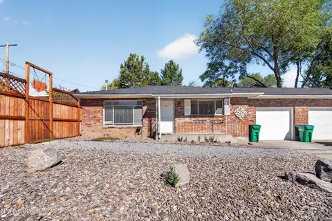 415 W Arroyo St, Reno, NV 89509