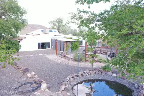 Exterior - 2565 Ruby Ave, Silver Springs, NV 89429 photo 17 of 17