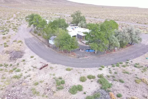 Exterior - 2565 Ruby Ave, Silver Springs, NV 89429 photo 15 of 17
