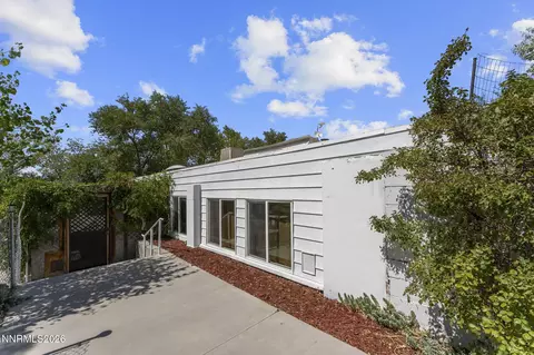 Exterior - 2565 Ruby Ave, Silver Springs, NV 89429 photo 6 of 17
