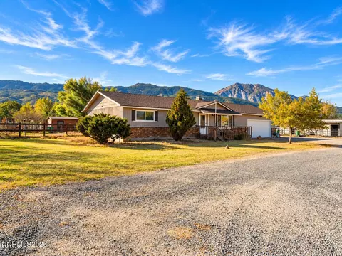 5655 Meacham St, Washoe Valley, NV 89704