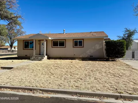 78 E Arnold Ave, Winnemucca, NV 89445