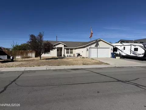 101 Shadow Mountain Dr, Fernley, NV 89408 photo 2