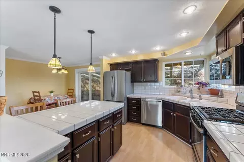 Kitchen - 320 E Gault Way, Sparks, NV 89431 photo 3 of 3