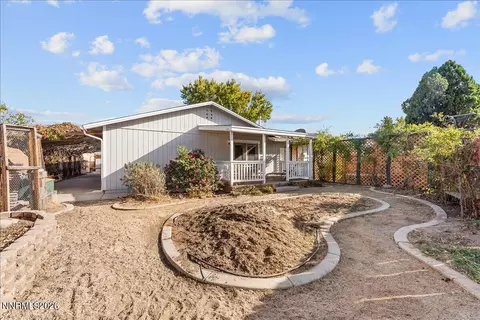 Exterior - 320 E Gault Way, Sparks, NV 89431 photo 12 of 17