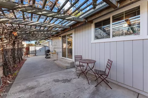 Exterior - 320 E Gault Way, Sparks, NV 89431 photo 7 of 17