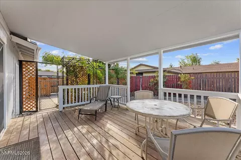 Exterior - 320 E Gault Way, Sparks, NV 89431 photo 15 of 17