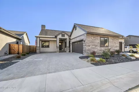 3325 Red Leaf Dr, Carson City, NV 89703