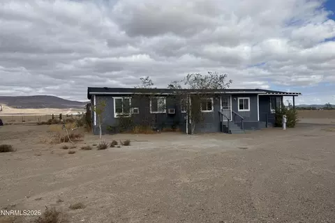 1940 Utah Ave, Silver Springs, NV 89429