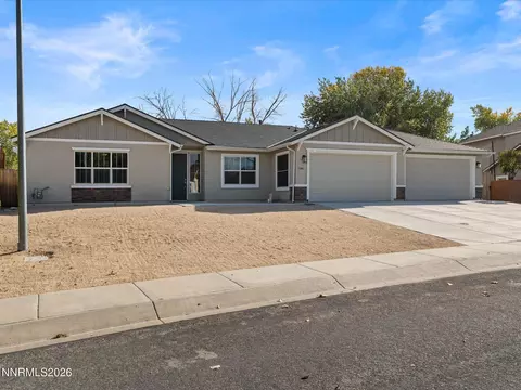 1144 Dixie Ln, Fernley, NV 89408