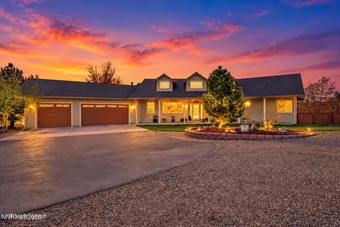 1785 Watson Ct, Gardnerville, NV 89410