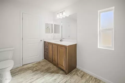 Bath - 5402 Desert Hills Loop, Fallon, NV 89406 photo 2 of 2