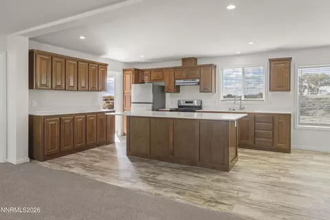 Kitchen - 5402 Desert Hills Loop, Fallon, NV 89406 photo 1 of 6