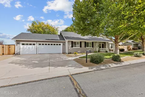 Exterior - 653 Buzzys Ranch Rd, Carson City, NV 89701 photo 4 of 11