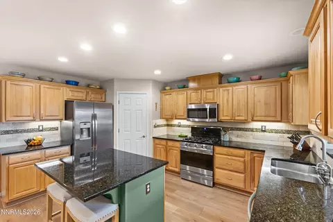 Kitchen - 653 Buzzys Ranch Rd, Carson City, NV 89701 photo 4 of 5