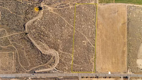 1772 E Valley Rd, East Valley, NV 89423 photo 3