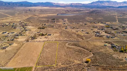 1772 E Valley Rd, East Valley, NV 89423 photo 9