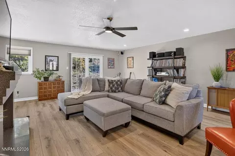 Living - 3860 Tannenbaum Way, Reno, NV 89509 photo 3 of 5