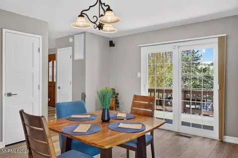 Dining - 3860 Tannenbaum Way, Reno, NV 89509 photo 2 of 4